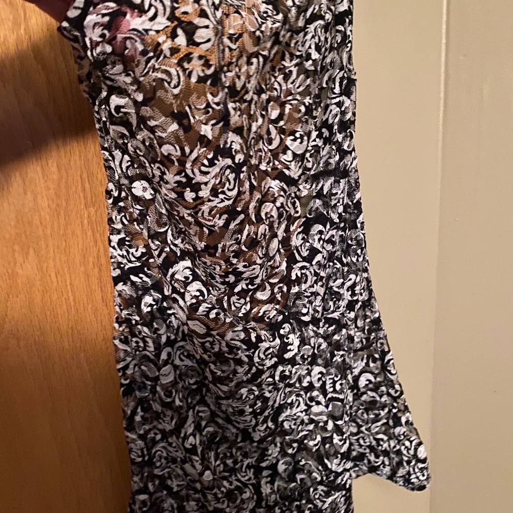 Halter top - Picture 2 of 5